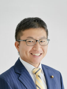 江崎 貴大