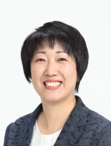 小山 昌子
